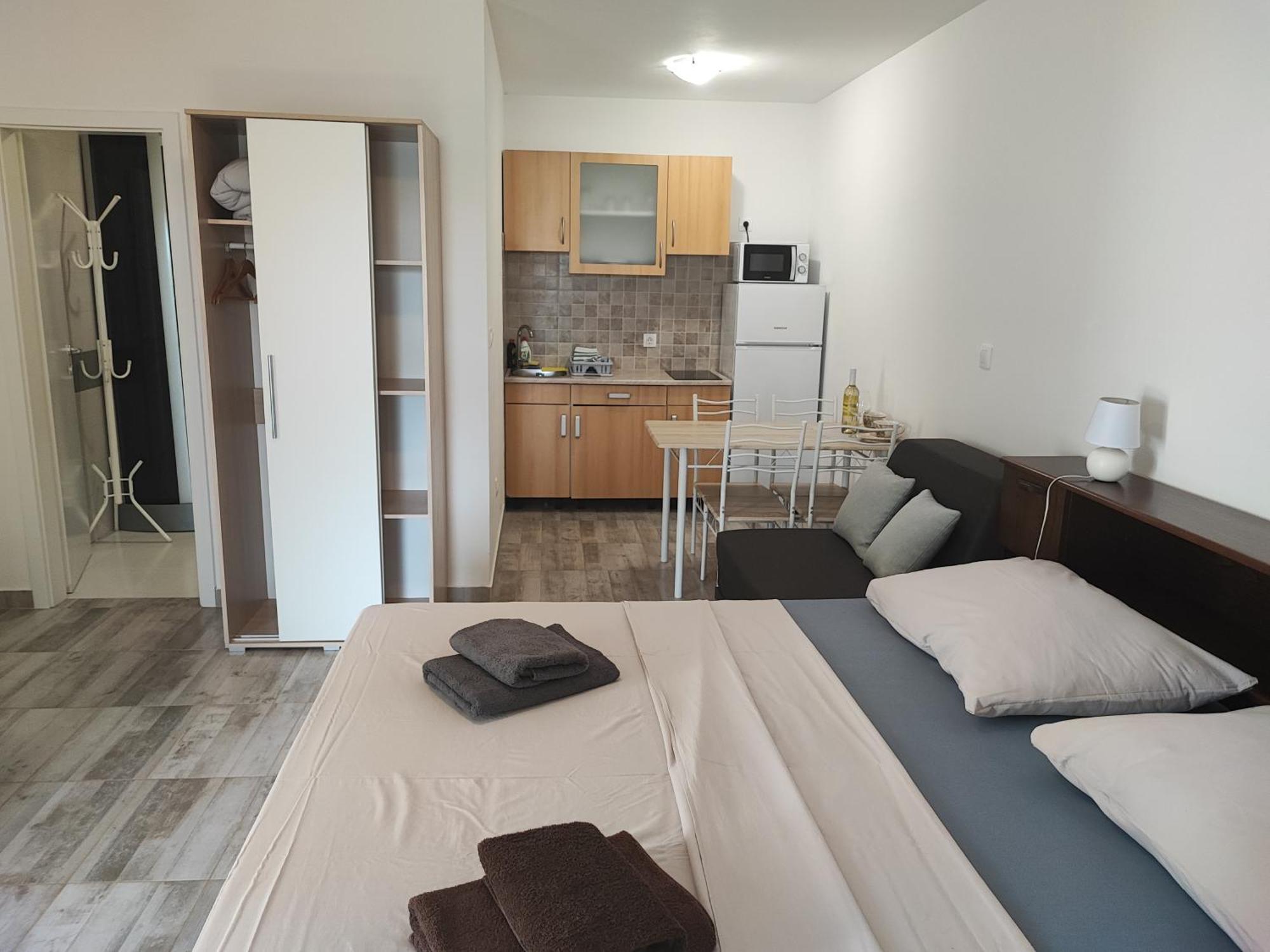 Deni09 Apartment Pomer Ngoại thất bức ảnh