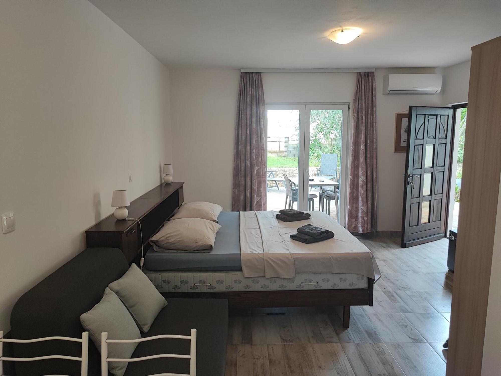 Deni09 Apartment Pomer Ngoại thất bức ảnh